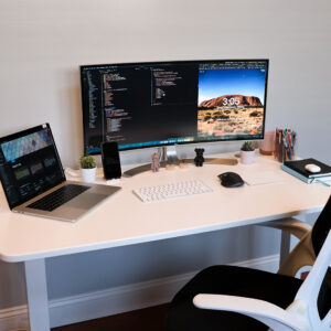 辦公桌、電腦桌