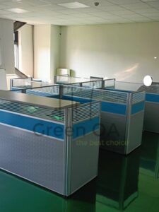 2.5屏風112高主桌側桌櫃檯板4