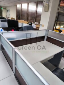 2.5屏風(112高)+主桌+側桌4