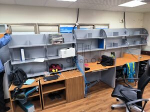 2.5屏風(112高)+書架3