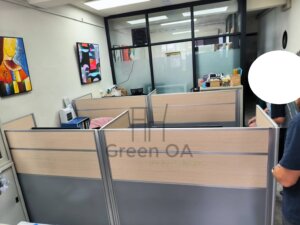 2.5屏風(122高)+cd桌+活動櫃2