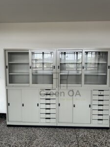 4x6尺上玻璃+下邊七屜鐵櫃2