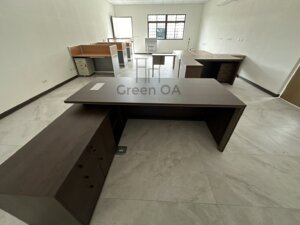 2.5屏風(102高+112高)+櫃檯板+活動櫃+abs中抽+l型cd辦公桌+主管桌3