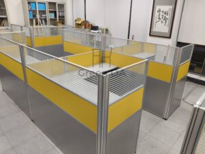 2.5屏風(132高+102高)+主桌+側桌3