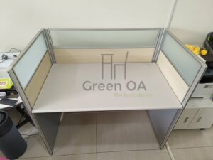 2.5屏風(112高)+主桌2