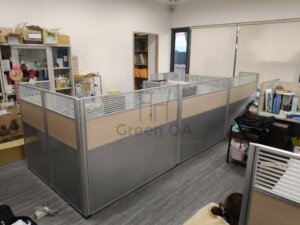 2.5屏風(122高)+主桌+側桌1