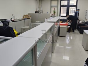 2.5屏風(122高)+主桌+櫃檯板3