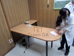 S40方管腳l型辦公桌1