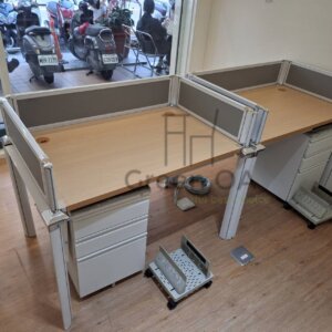 Eye辦公桌+淺木紋桌板+側桌+f型白色活動櫃+abs中抽+主機架3