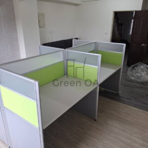 2.5屏風(122高)+主桌3