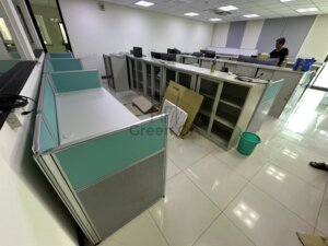 2.5屏風(102高)+主桌+桌邊桌+活動櫃+鋼製中抽有鎖2