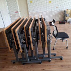 二代可掀式折合桌+黑白電腦椅無扶手2