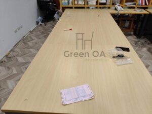 口字腳工作站+懸吊式主機架+活動櫃+職員椅2