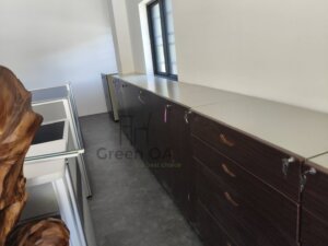 胡桃色鋼木書櫃3