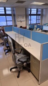 2.5屏風(112高)+雙邊辦公桌+高背辦公椅1