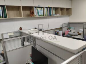 2.5屏風(132高)+主桌+櫃檯板+鋼製中抽有鎖6