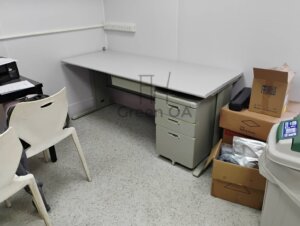 Cd辦公桌+活動櫃+鋼製中抽無鎖