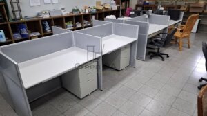 2.5屏風(102高)+主桌+abs中抽+活動櫃2