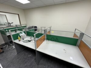 2.5屏風(112高)+cd辦公桌+活動櫃2