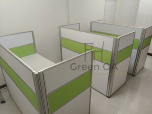 2.5屏風(122高)三層+主桌+鋼製中抽無鎖+活動櫃1