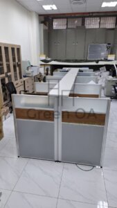 2.5屏風(112高)+櫃檯板3