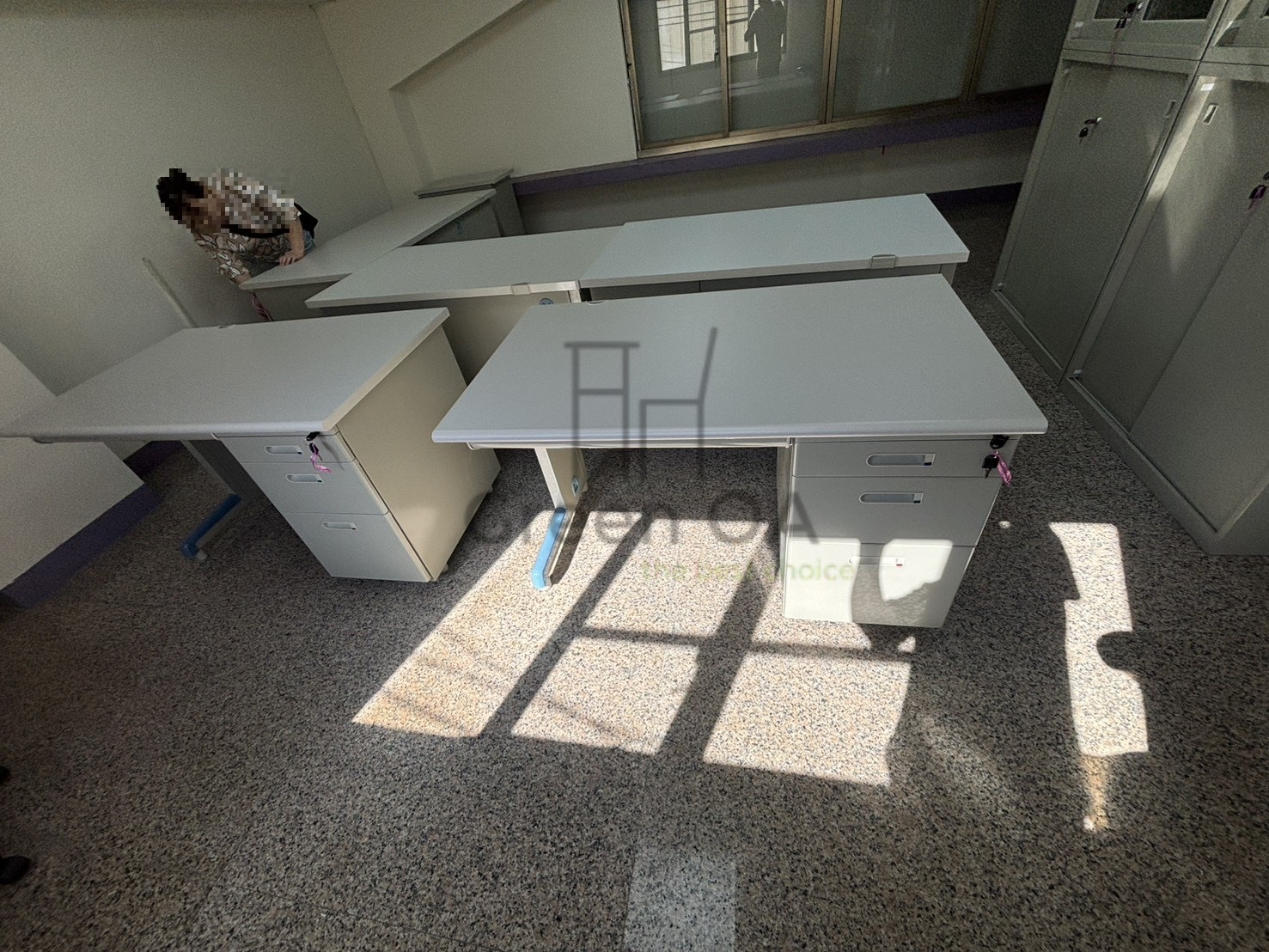 單邊三抽屜辦公桌