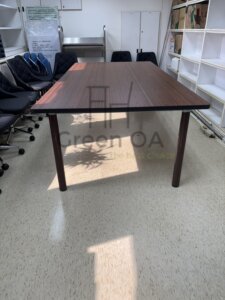 胡桃檯面會議桌