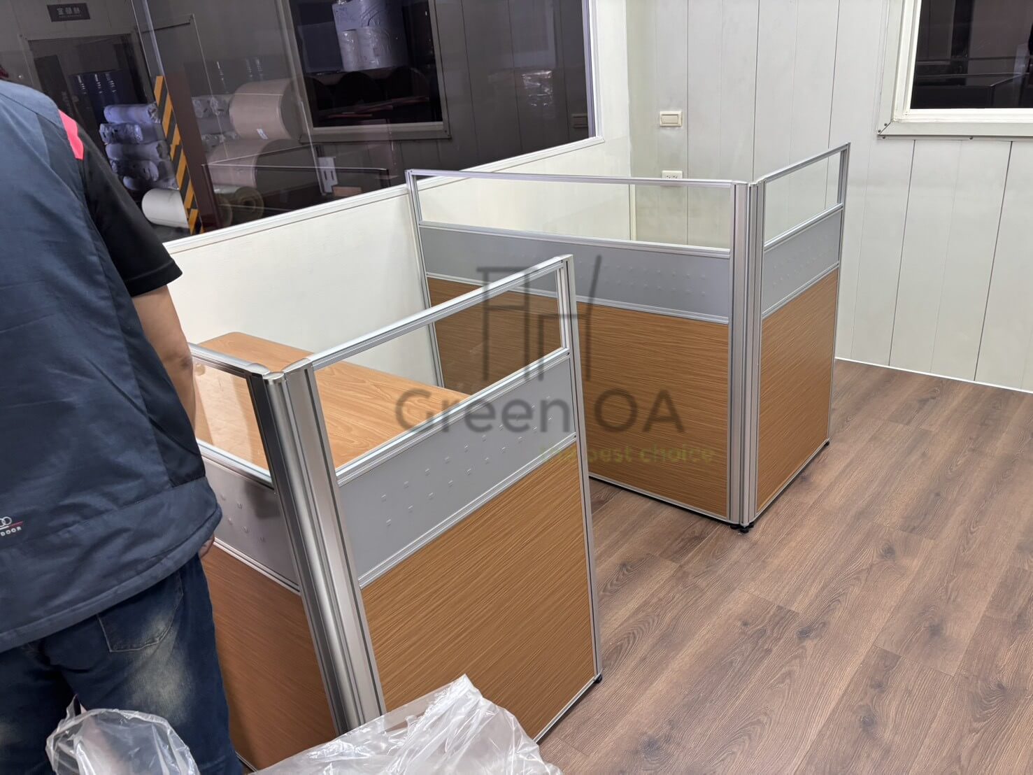 2.5屏風(112高)+主桌2