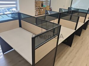 2.5屏風(122高)烤黑色+主桌2