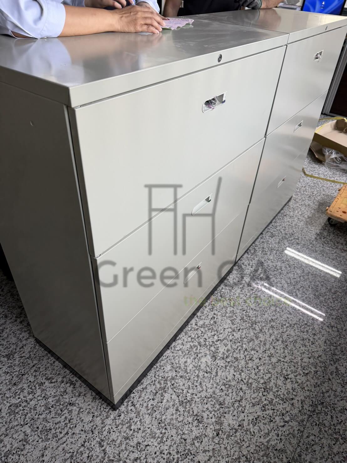 抽屜三層式公文櫃