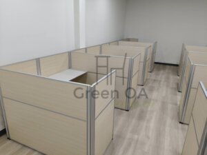 20260601台中市烏日區禾登豐 2.5屏風(112高)+主桌+側桌+白色F型活動櫃1