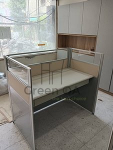 2.5屏風(112高)+主桌+鋼製中抽無鎖1