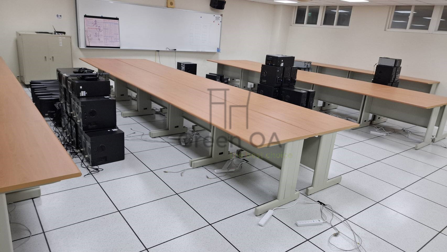 HU辦公桌1